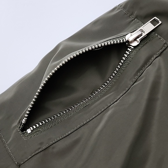 Streetwear Society Women's  Army Green Bomber Zip Up Jacket Size Large - Picture 8 of 13